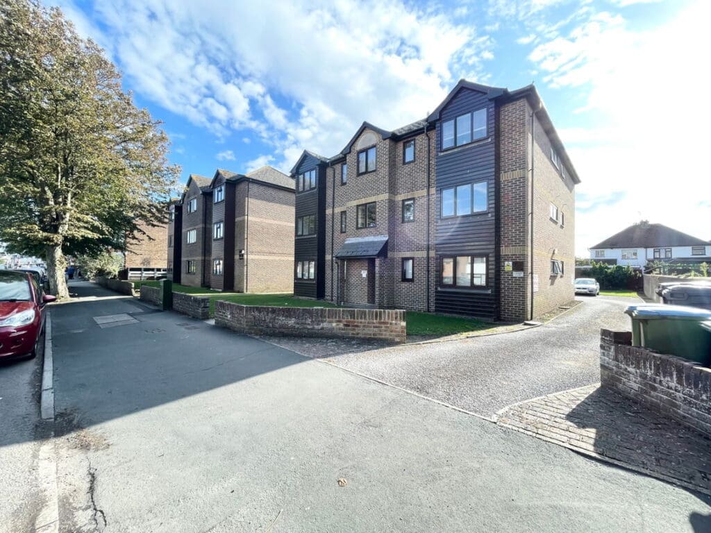 Linden Road, Bognor Regis, PO21 2AP