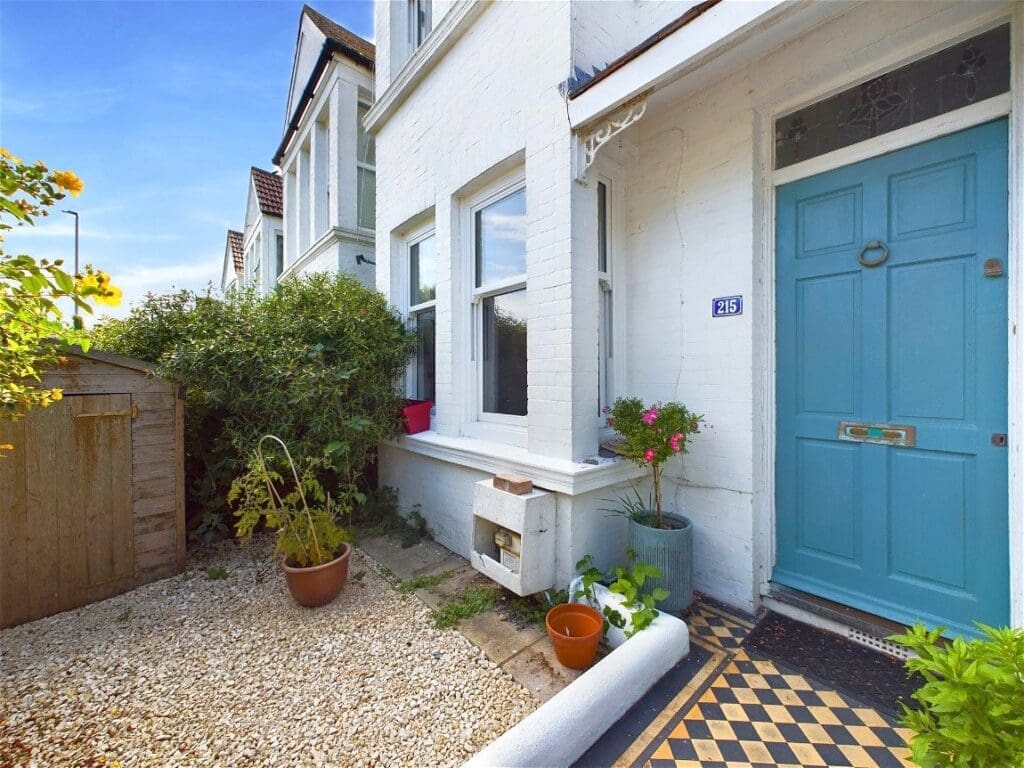 Freshfield Road, Brighton, BN2 9YE