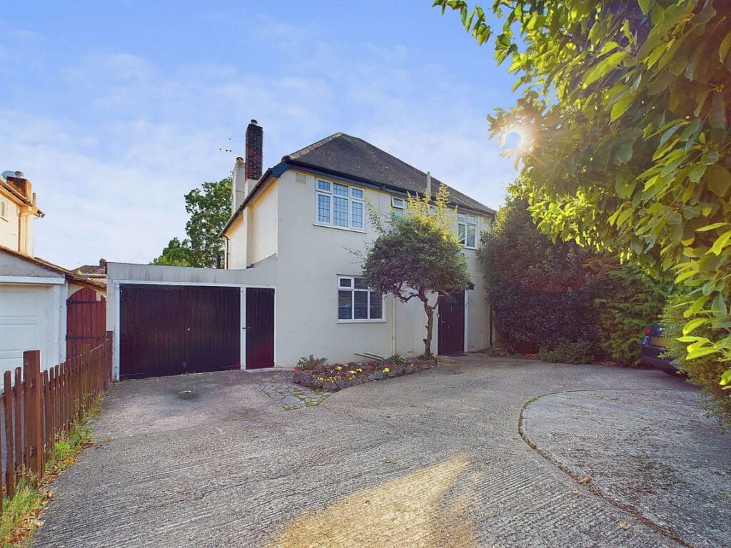 Poulters Lane, Worthing, BN14 7SS