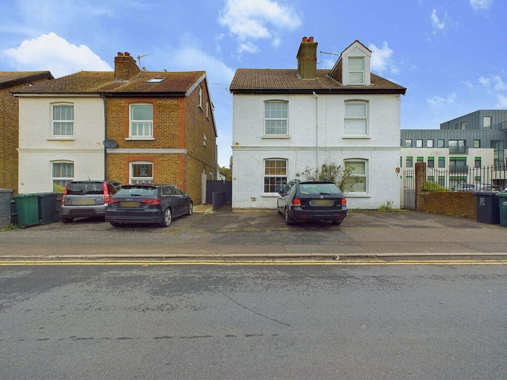 Vale Road, Portslade, Brighton, BN41 1GD