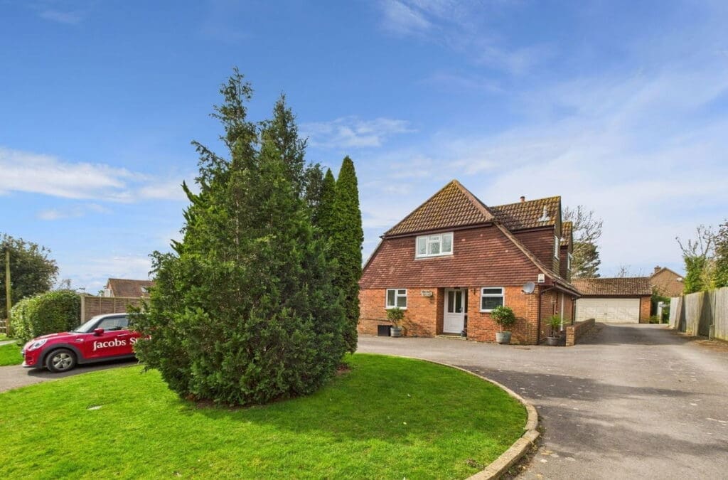 Orchard Cottage, Mill Lane, High Salvington, Worthing, BN13 3DJ