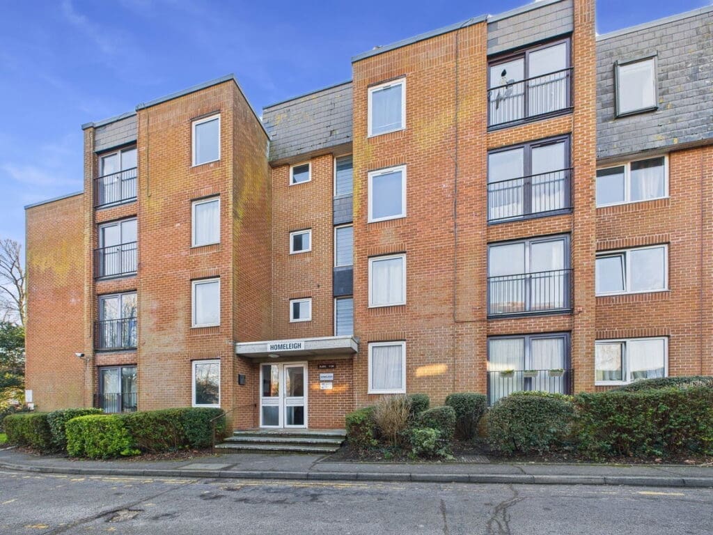 London Road, Patcham, Brighton, BN1 8QA