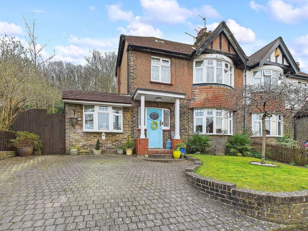 Graham Avenue, Brighton, BN1 8HA