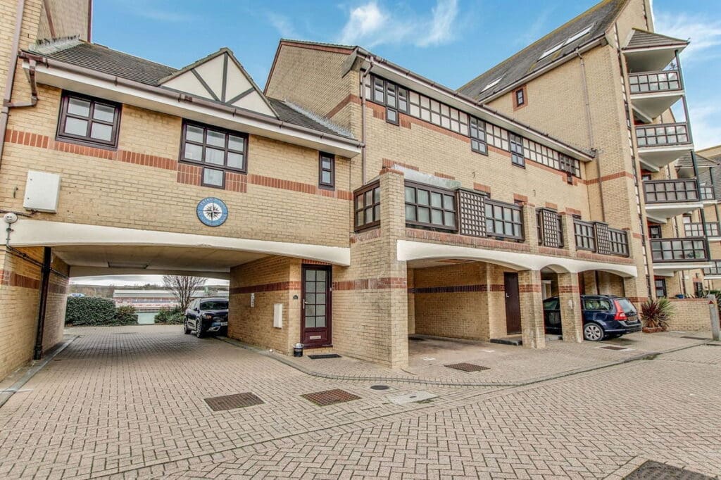St Nicholas Place, Emerald Quay, Shoreham By Sea