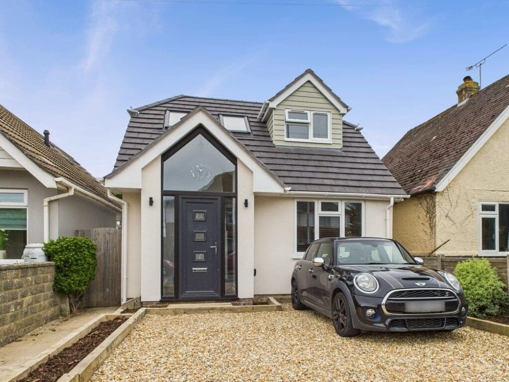 Sea Place, Goring-by-Sea, Worthing, BN12 4BS
