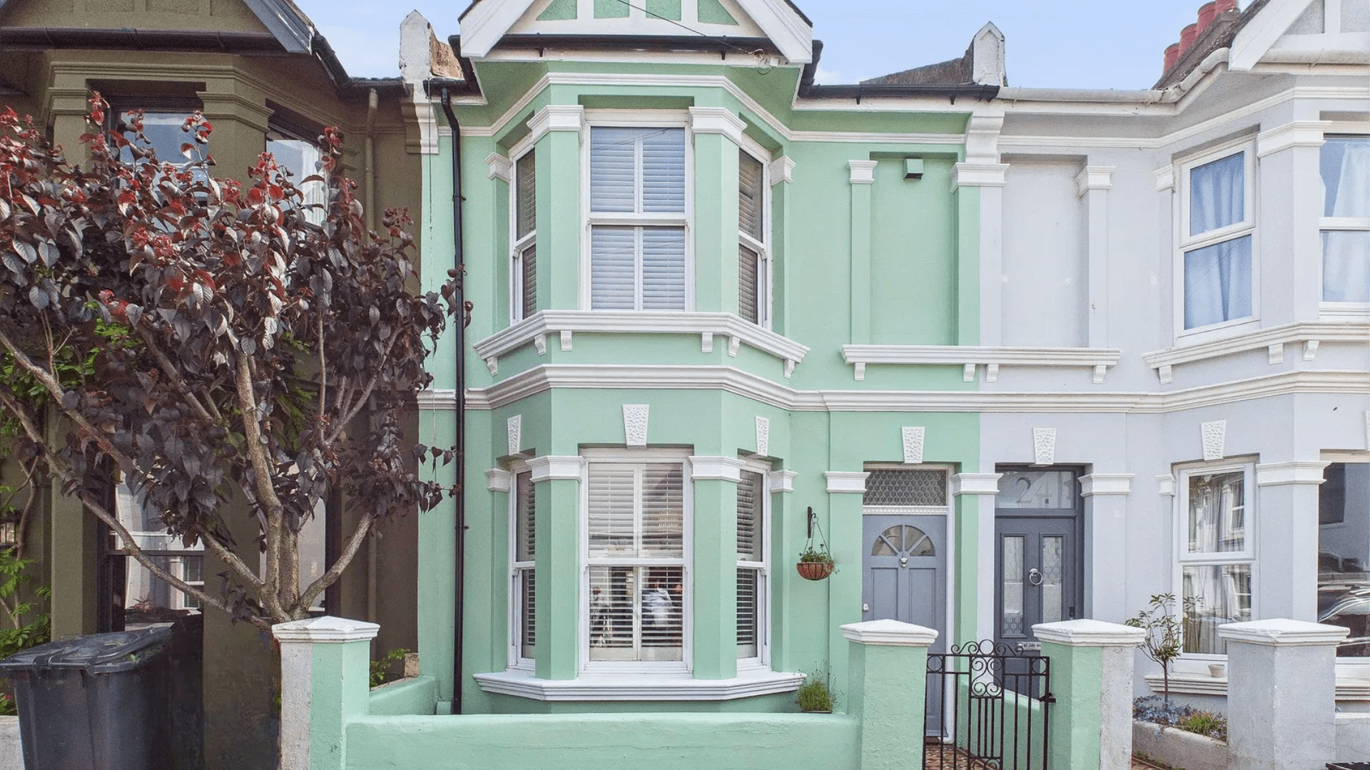 Featured image for “How Seasonal Trends Impact Local Property Prices”