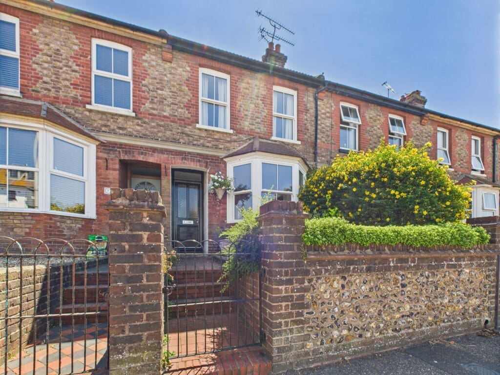 Littlehampton Road, Worthing, BN13