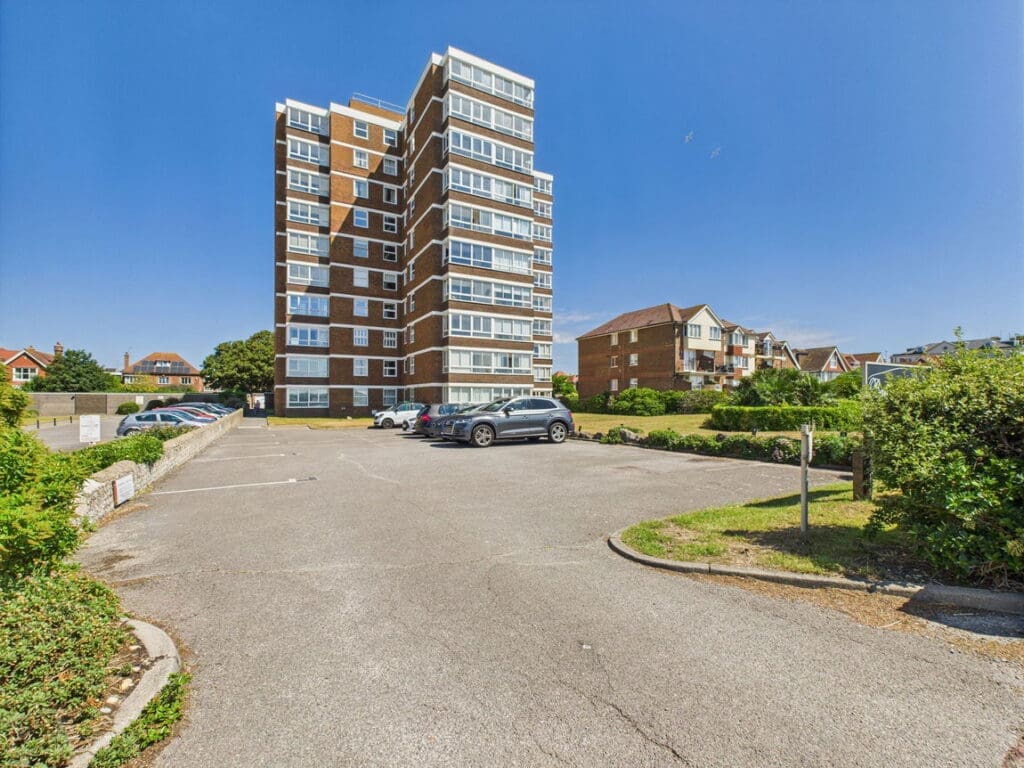 Balcombe Court, West Parade, Worthing, BN11
