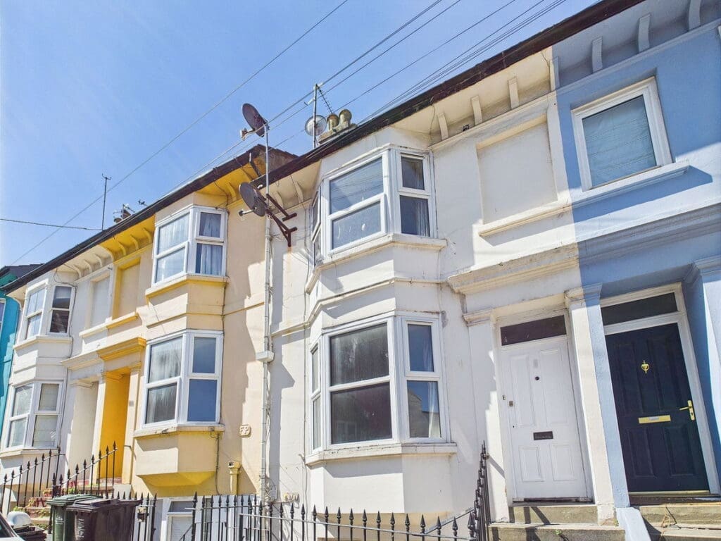 St. Leonards Road, Brighton, BN2 3AJ