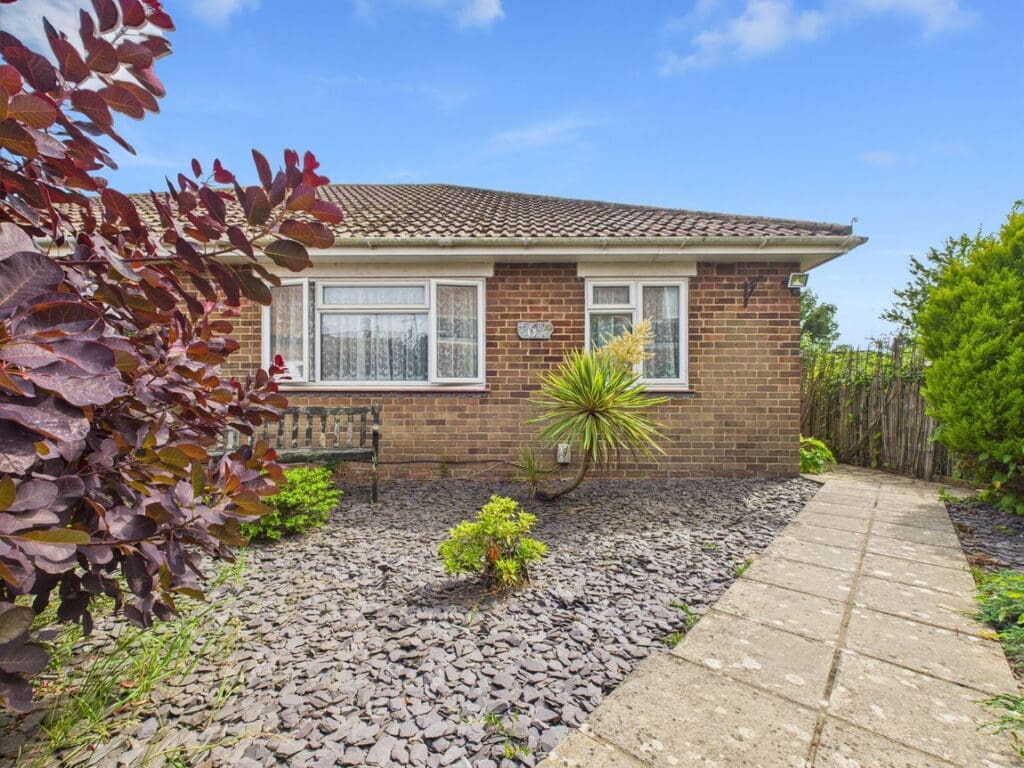 Tristram Close, Sompting, BN15 0BQ