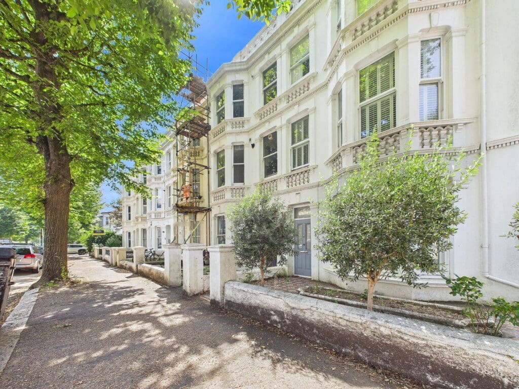 Sackville Road, Hove, BN3 3HB
