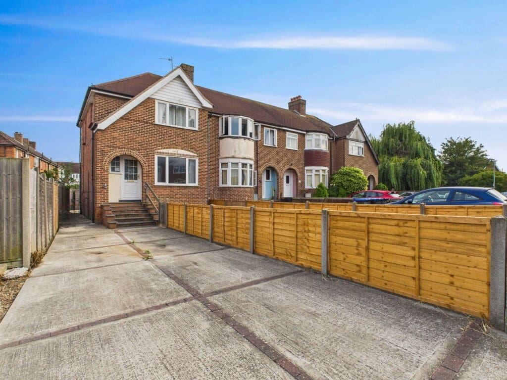 Mansfield Road, Worthing, BN11 2QN