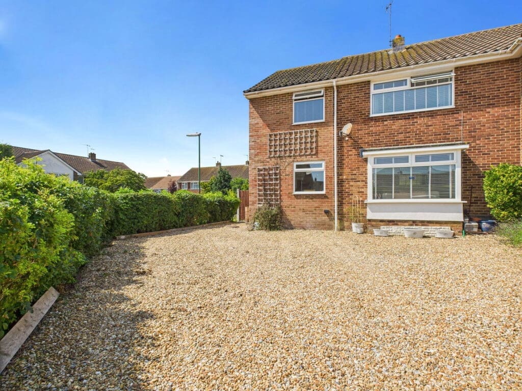 Rogate Close, Sompting, BN15 0DY